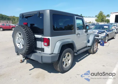 2012 Jeep Wrangler Rubicon z USA, uszkodzony, nr VIN 1C4HJWCG2CL190611